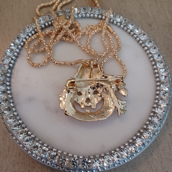 Orange Scarecrow Witch Jack-o-lantern Adjustable Necklace Brooch - Picture 2 of 10